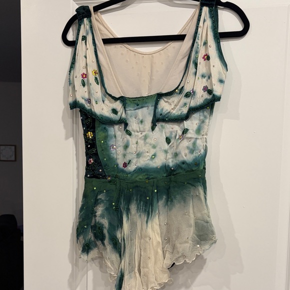 Embellished Green and White Sleeveless Figure Skating Dress - Picture 6 of 9